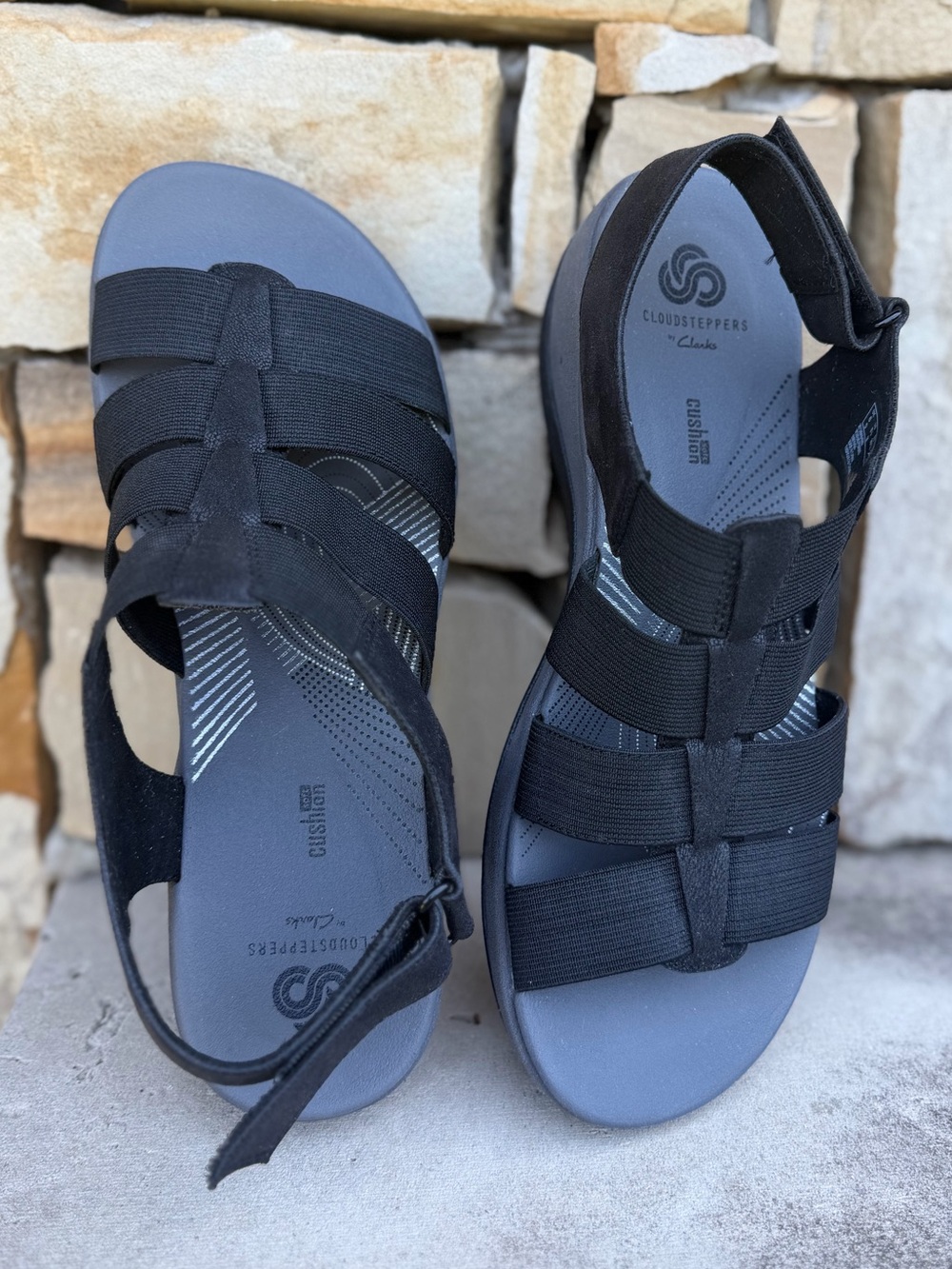 Cloudsteppers by Clarks Black Strappy Comfort Sandals NWOB Sz-8.5.  I